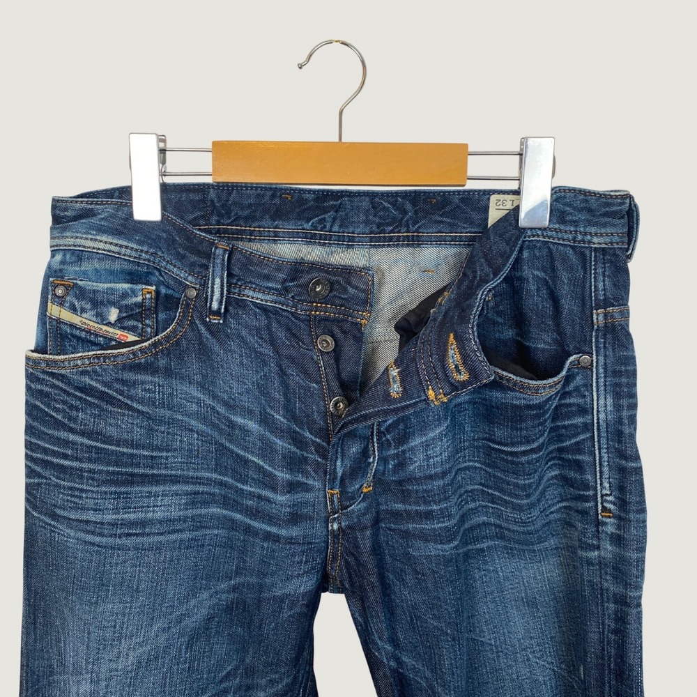 Diesel Zaghor Mens Jeans 31x32 Blue Dark Wash Bootcut Relaxed Fit Made in Italy
